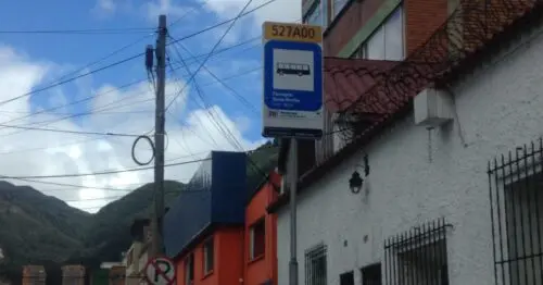 PARADERO SITP PARROQUIA SANTA MARTHA  527A00